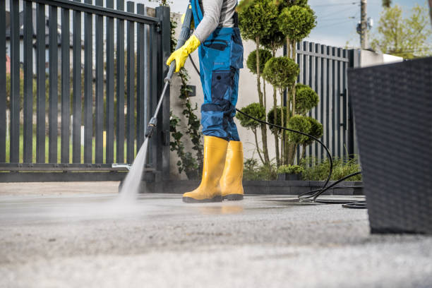 Best Pool Deck Cleaning  in Camden, AR